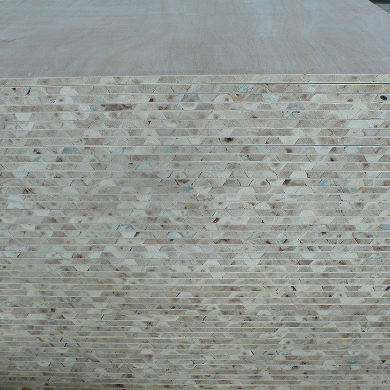 BLOCK BOARD