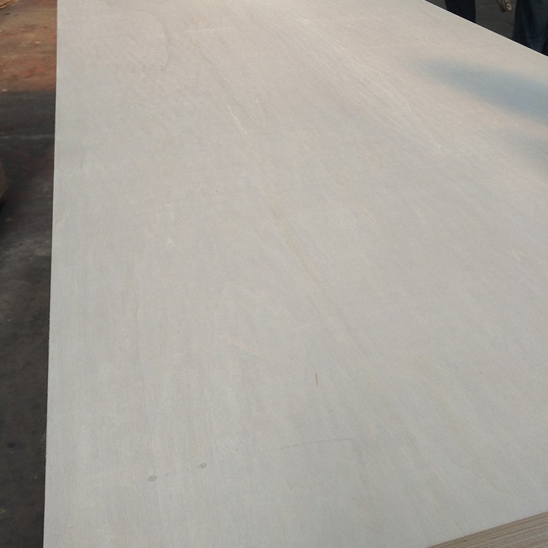 Bleached poplar plywood