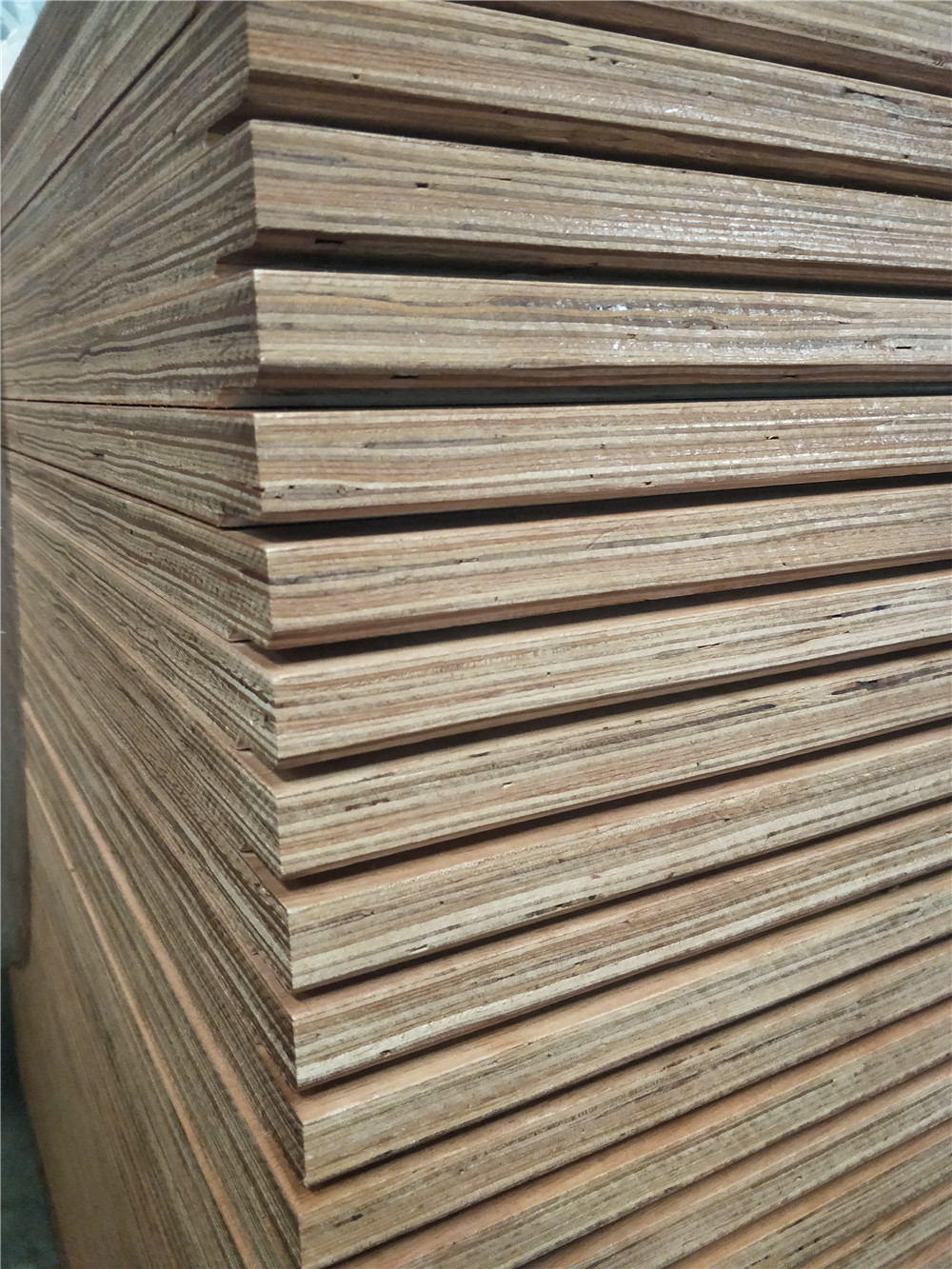 CONTAINER FLOOR PLYWOOD(图2) CONTAINER FLOOR PLYWOOD(图2)