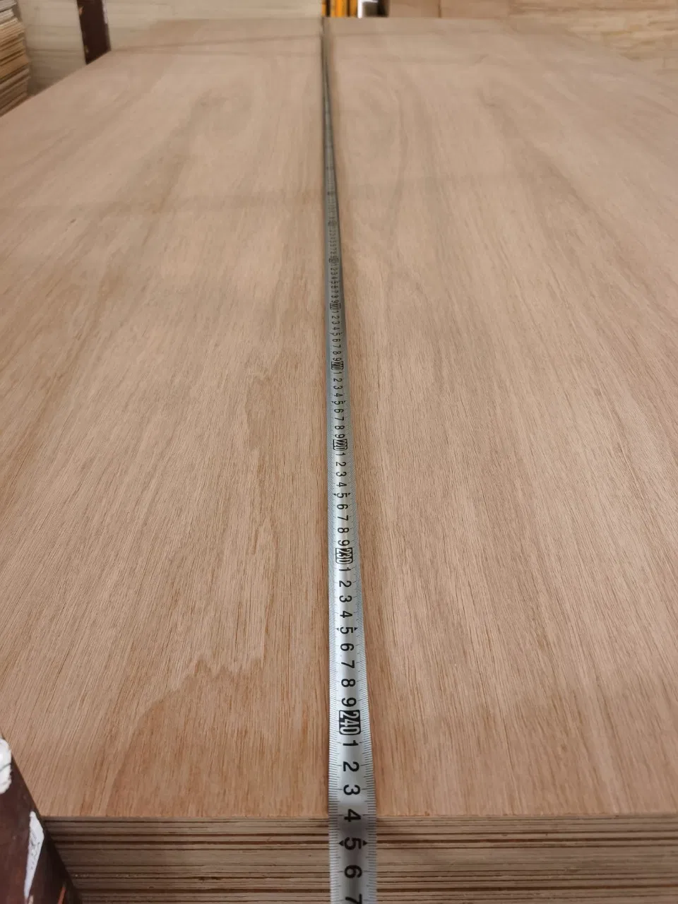 Cheap Price 2-25mm Furniture Grade Red Oak Black Walnut Teak Natural Wood Veneer Laminated Fancy Plywood for Decoration